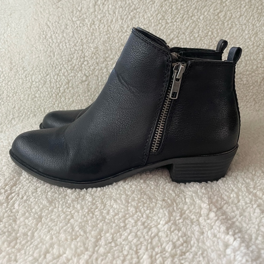 Madden Girl Women's Boleroo Ankle Bootie